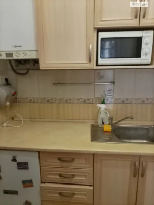 Довгострокова Оренда Квартира Площа Ринок