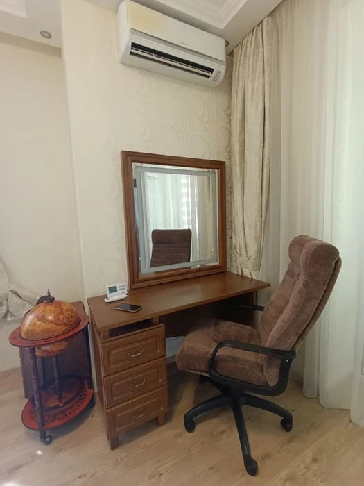 Apartment for sale 165 sq.m. with the effect of a private house + 2 parks