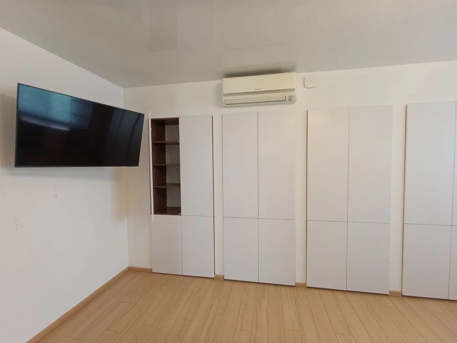 Apartment for sale 165 sq.m. with the effect of a private house + 2 parks