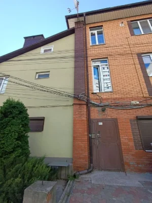 Apartment for sale 165 sq.m. with the effect of a private house + 2 parks