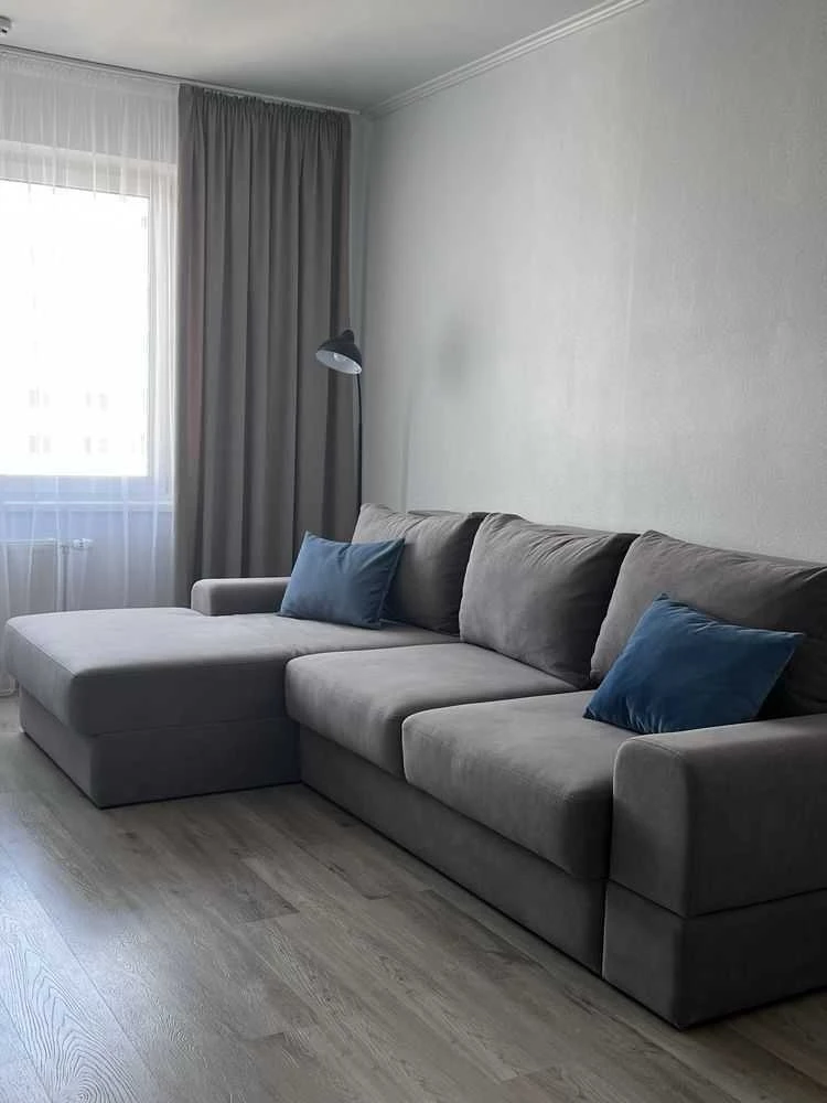 Оренда 2-кімнатної квартири 68 м², Софії Русової, 7А