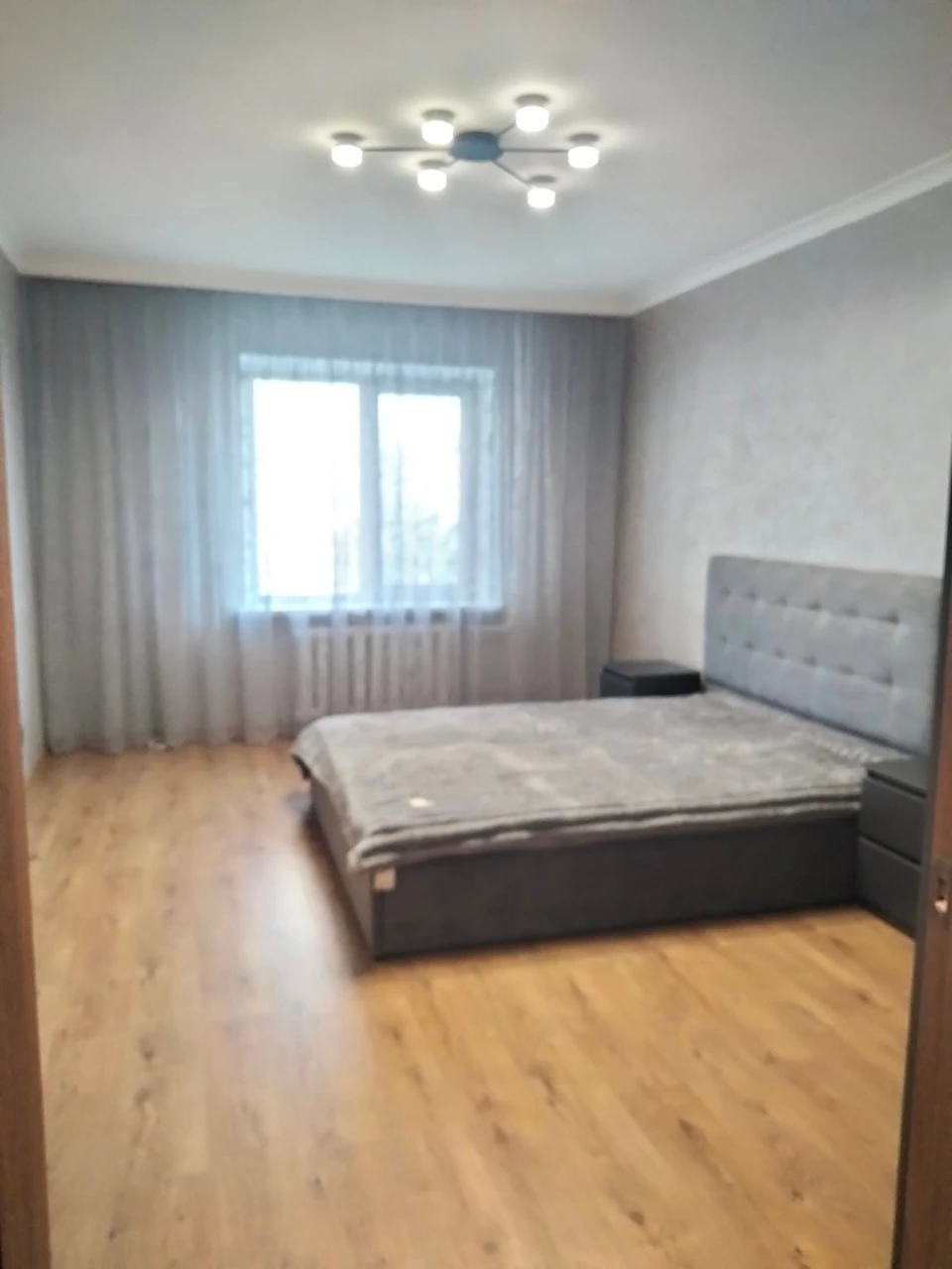 Оренда 2-кімнатної квартири 64 м², Олени Пчілки вул., 4