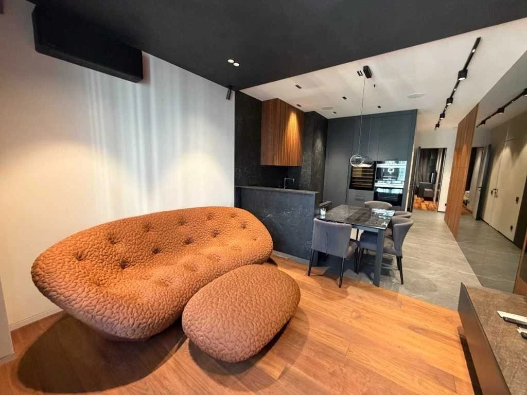 Оренда 2-кімнатної квартири 63 м², Саперне Поле вул., 5А