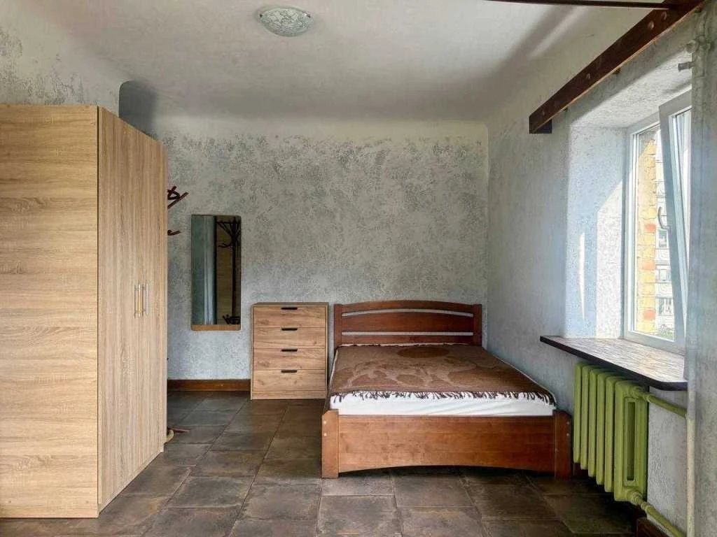 Оренда 1-кімнатної квартири 30 м², Бурмистенка вул.