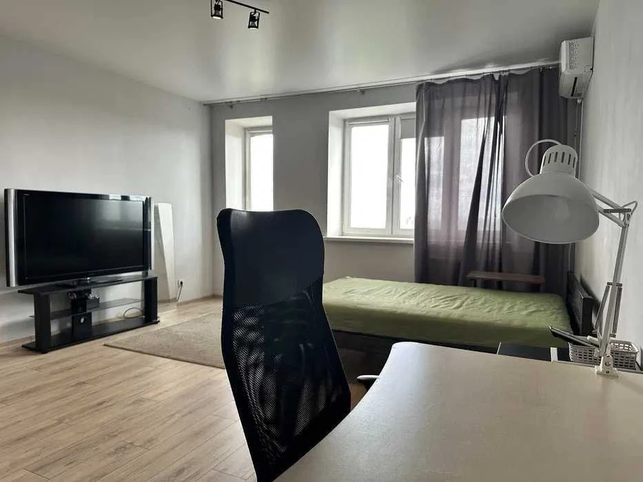 Оренда 1-кімнатної квартири 53 м², Олександра Бестужева вул.