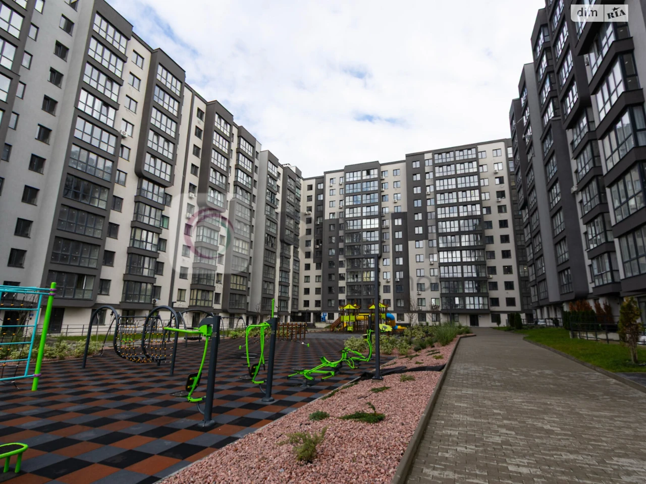 Продаж Квартира Левандівка