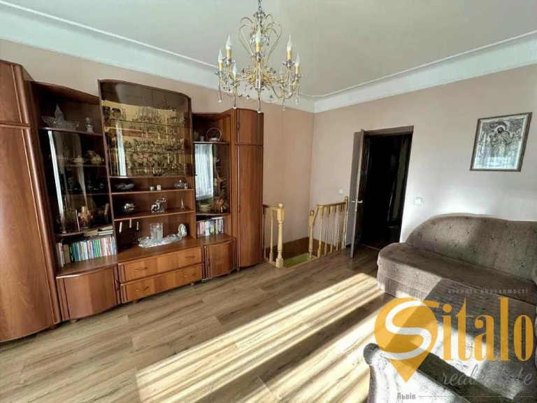 Продаж квартири вулиця Левицького Костя, Личаківський район,