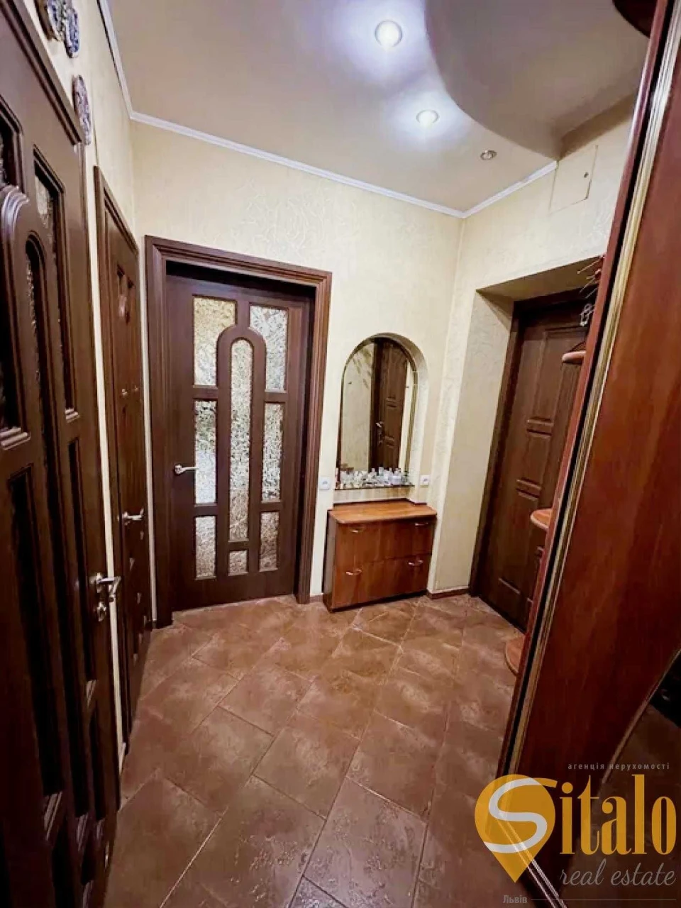 Продаж квартири вулиця Левицького Костя, Личаківський район,