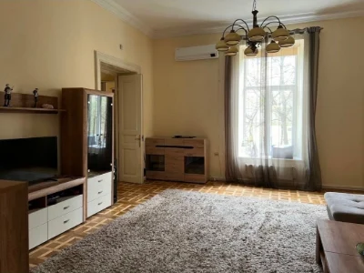 Продаж 3 кімнатної квартири в центрі Львова вул Петра Дороше
