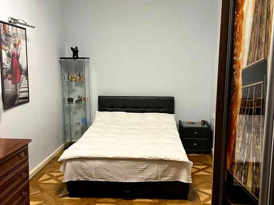 Квартира. Львів, Гетьмана Петра Дорошенка вул. (Жовтнева)