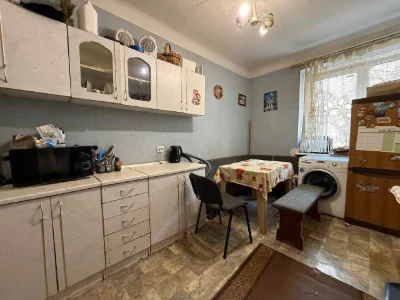 Продаж 1-кім квартири біля ФОРУМУ по вул Грекова.