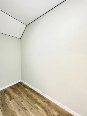 Townhouse with renovation, no commission for the buyer!!