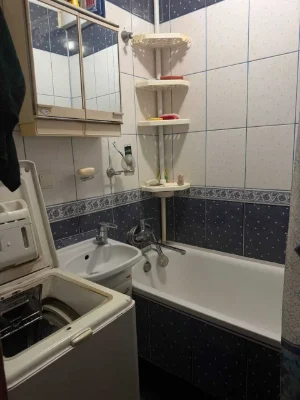 Продаж затишної 3-х кім.кв. з індивідуальним опаленням  вул.