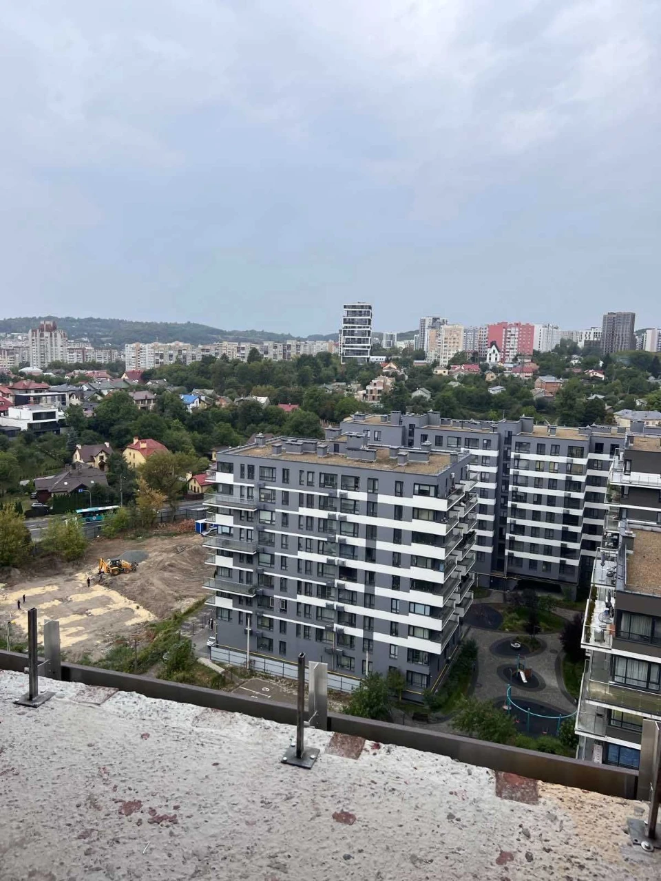 Продаж 2-кім. кв. у ЖК Auroom Air по вул. Топольна