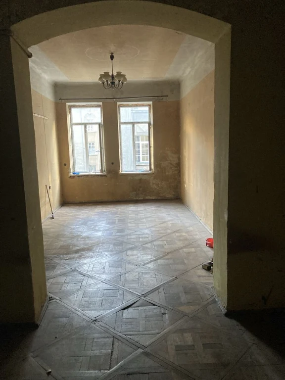 Терміновий продаж 2 кім квартири вул Коцюбинського
