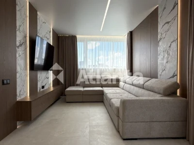 4 кім Дворівнева  квартира 132 м²  AVALON FLEX  вул Топольна
