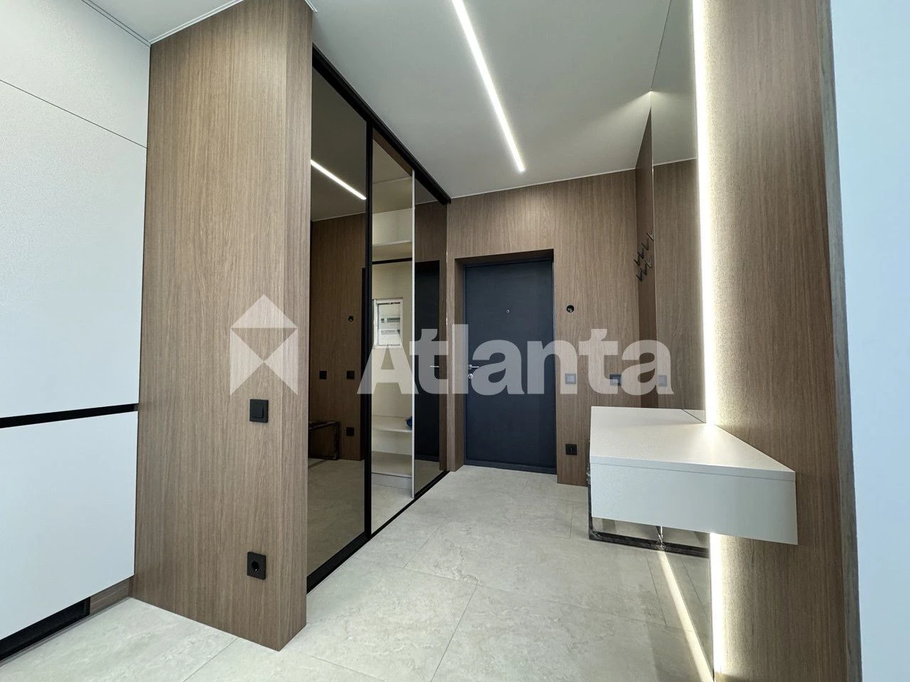 4 кім Дворівнева  квартира 132 м²  AVALON FLEX  вул Топольна