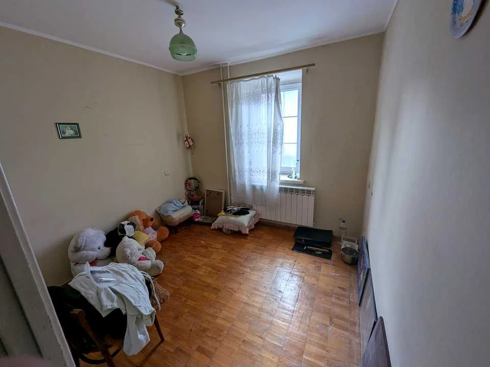 Квартира. Львів, Околична вул.