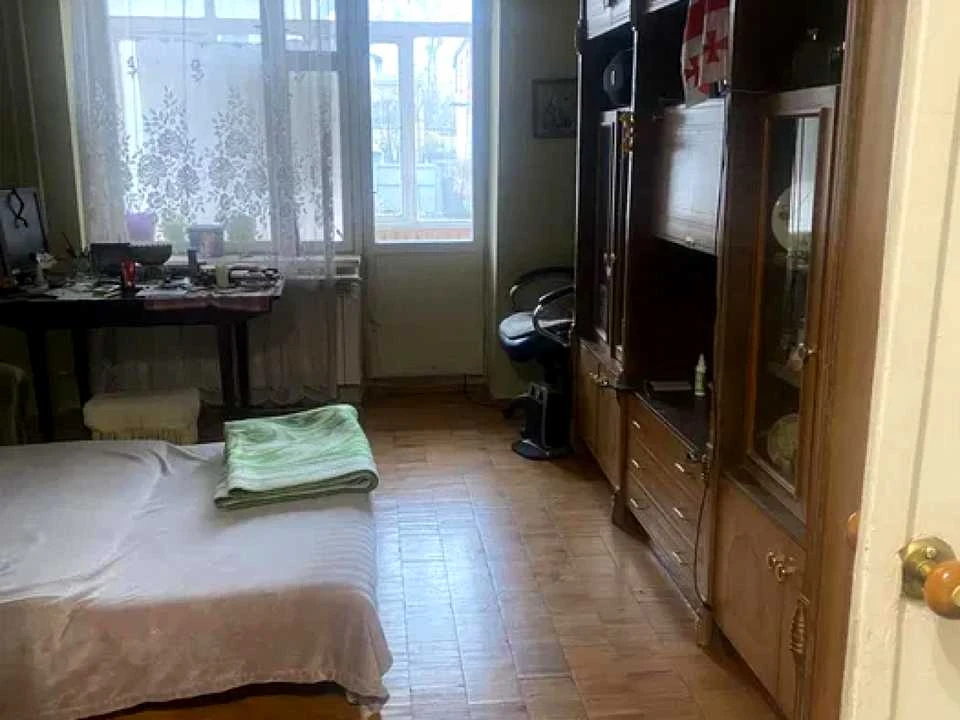 Квартира. Львів, Околична вул.