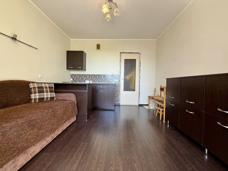 Large super view 1-room Vyshnyakivska street 1 metro 1 km house