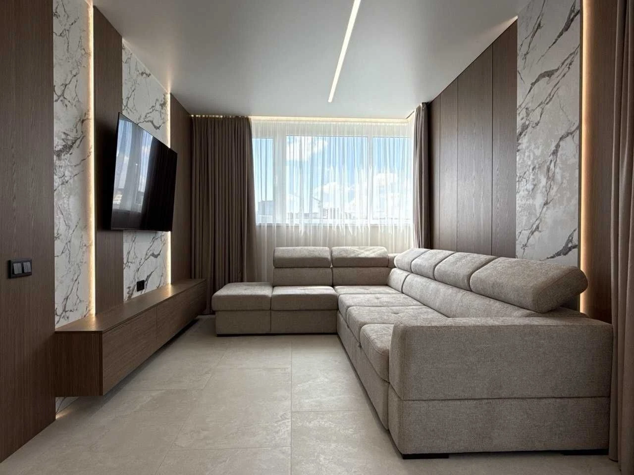 4 кім Дворівнева  квартира 132 м²  AVALON FLEX  вул Топольна