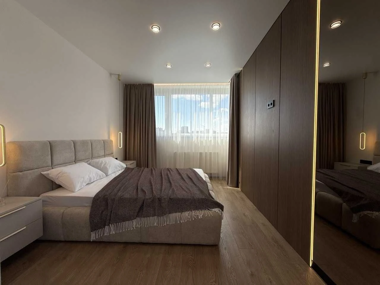 4 кім Дворівнева  квартира 132 м²  AVALON FLEX  вул Топольна