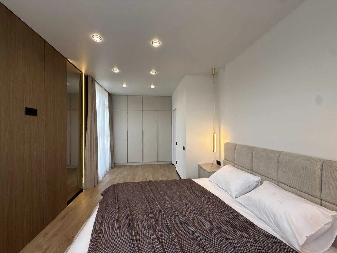 4 кім Дворівнева  квартира 132 м²  AVALON FLEX  вул Топольна