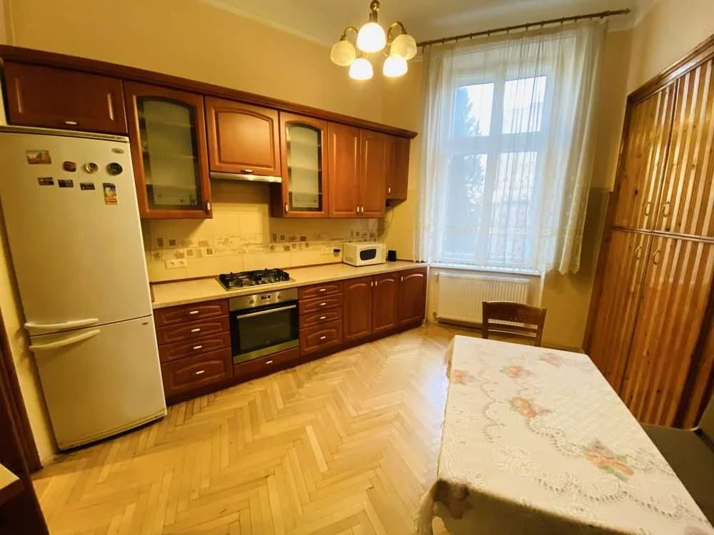2к.квартира в центрі Львова