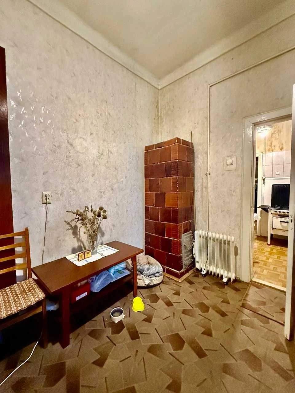 Продаж трьохкімнатної квартири