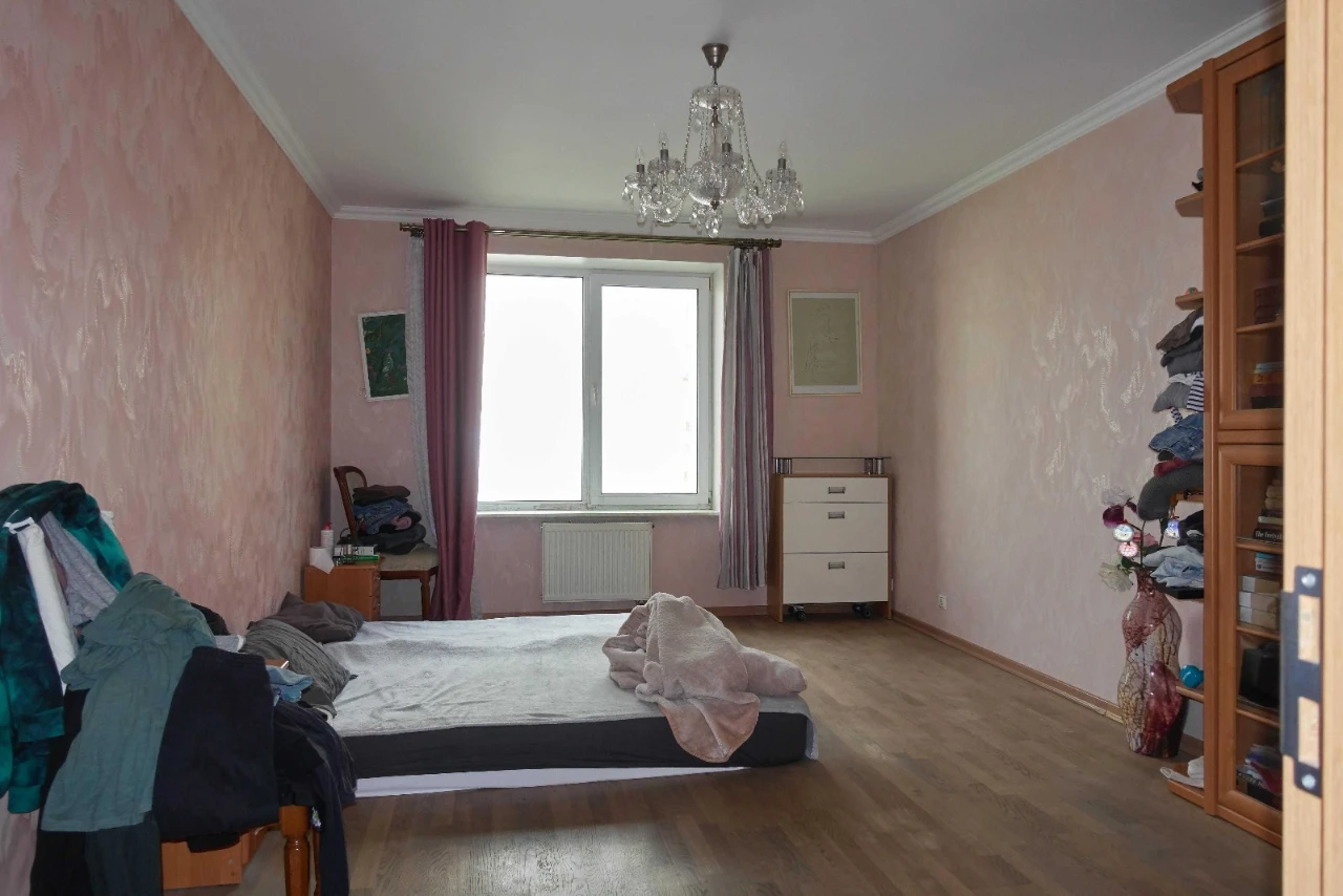 3к квартира продаж ЖК "Ліко-Град" вул. Ю. Здановської 54А. М