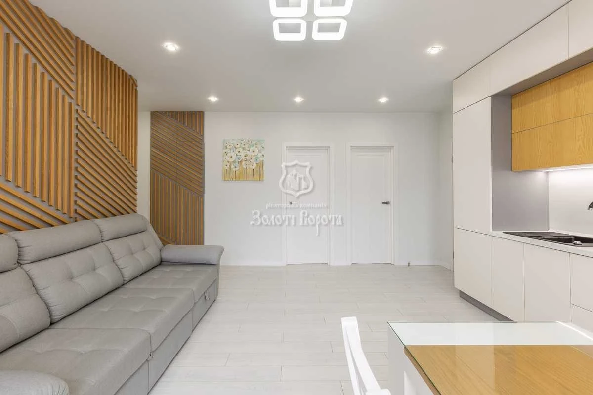 Продаж 2-кімнатної квартири 54.6 м², Деміївська вул., 13