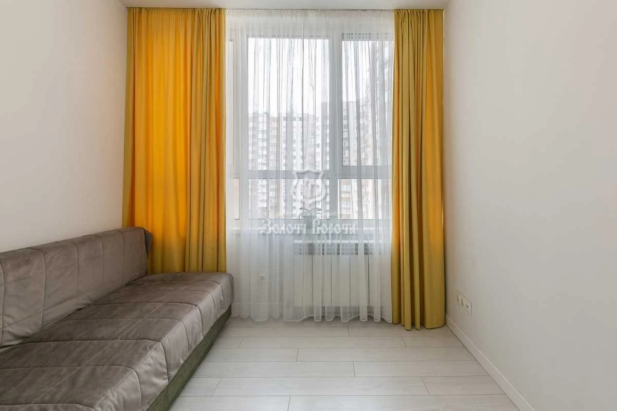 Продаж 2-кімнатної квартири 54.6 м², Деміївська вул., 13