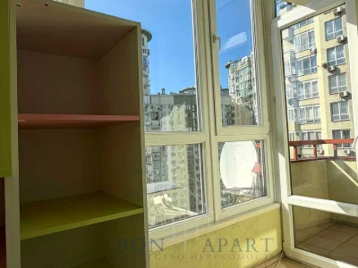 Квартира. Київ, Мокра вул. (Кудряшова)
