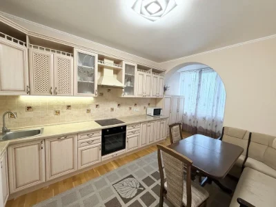 Продаж 3к квартири Генератор. ЖК Троєщина 104м2 з гарним рем