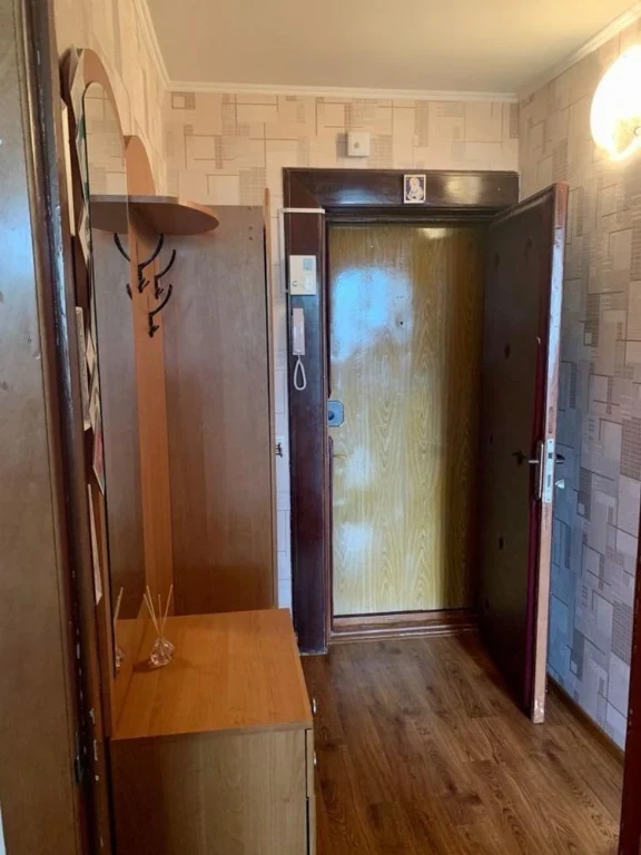 Продаж 1кім Квартири Михайла Котельникова 80