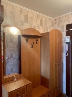 Продаж 1кім Квартири Михайла Котельникова 80