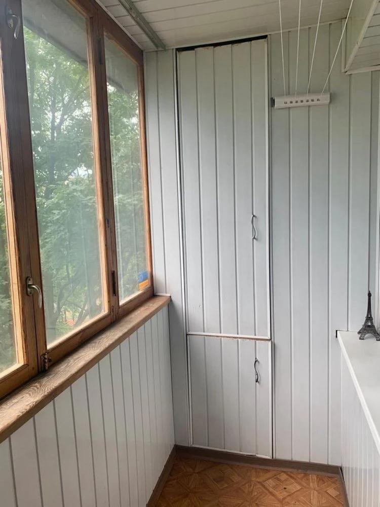 Продаж 1кім Квартири Михайла Котельникова 80