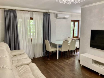 Продаж 2-кімнатної квартири 45 м², Бориса Житкова вул., 3