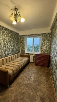 Продаж 3-кімнатної квартири 48 м², Тампере вул., 8Б