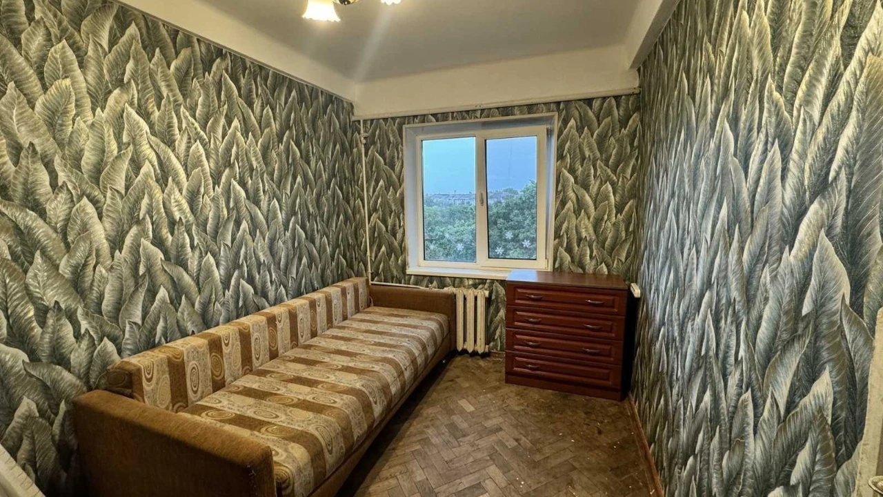Продаж 3-кімнатної квартири 48 м², Тампере вул., 8Б