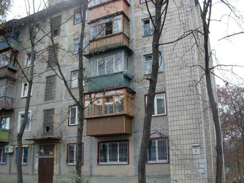 Продаж 3-кімнатної квартири 48 м², Тампере вул., 8Б
