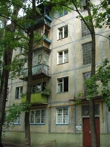 Продаж 3-кімнатної квартири 48 м², Тампере вул., 8Б