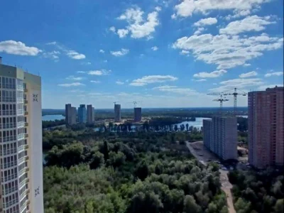 Квартира. Київ, Бориса Гмирі вул.