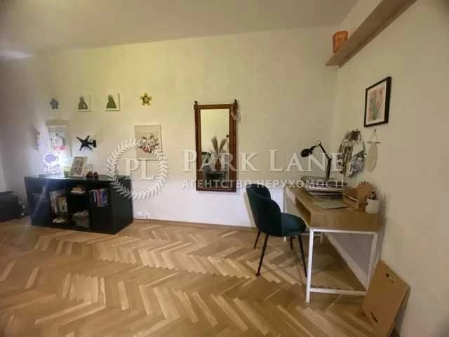 Продаж 2-к квартири в Голосіївському районі