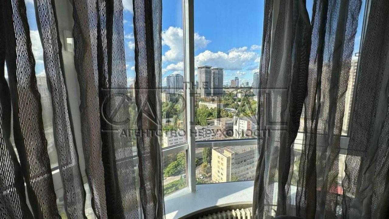 Продаж видової преміальної квартири 156 м² в ЖК Престиж Холл