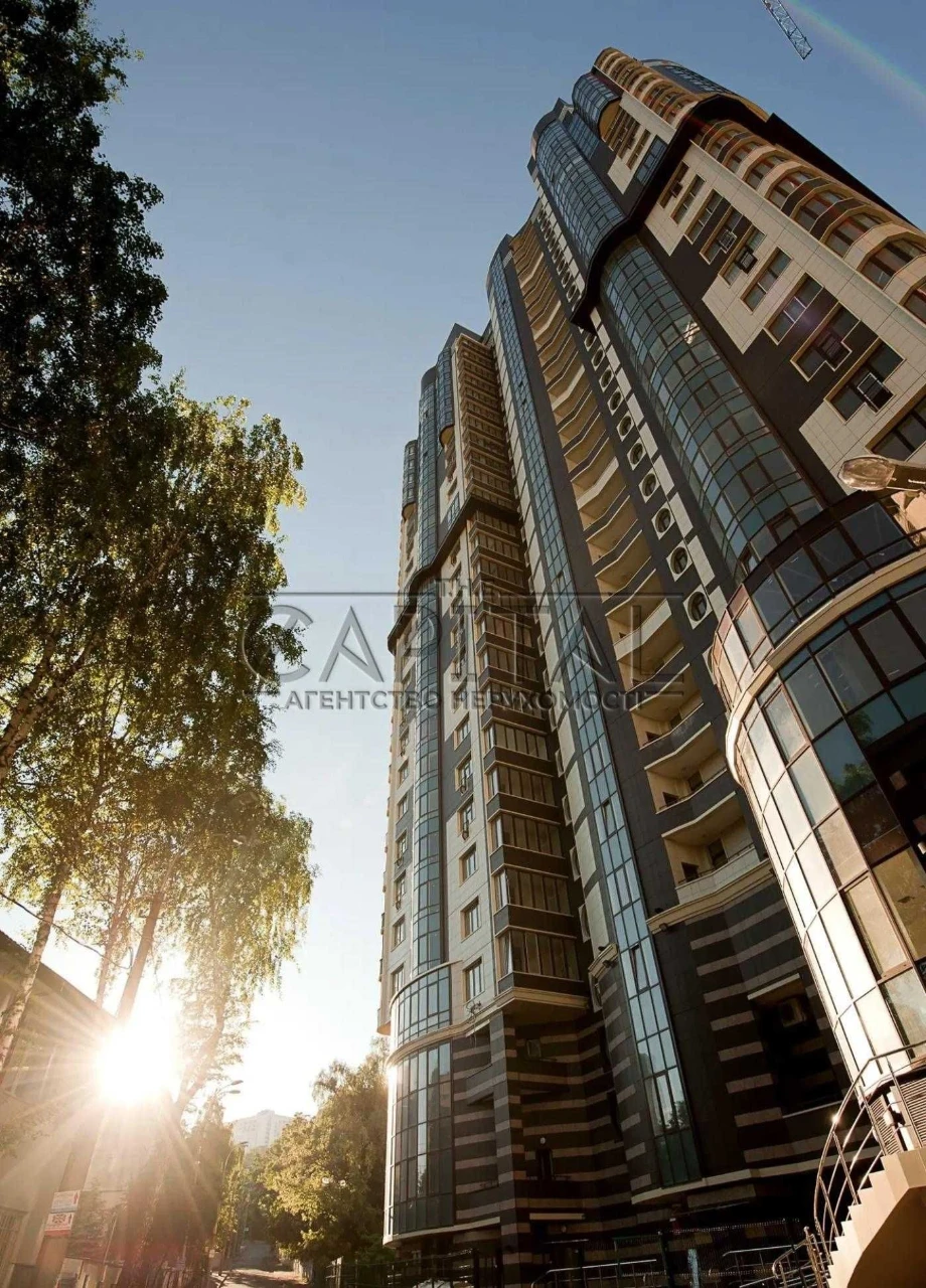 Продаж видової преміальної квартири 156 м² в ЖК Престиж Холл