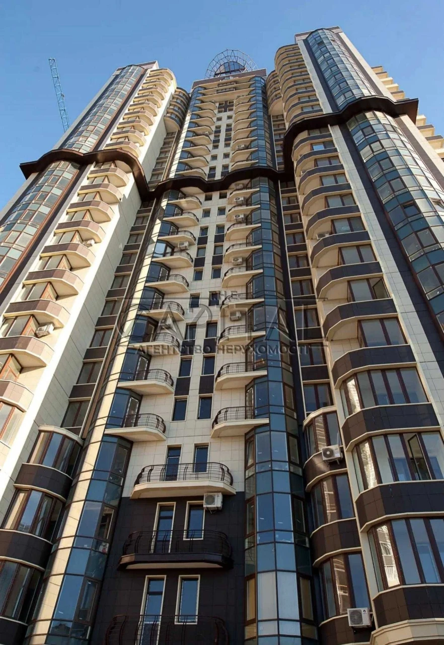 Продаж видової преміальної квартири 156 м² в ЖК Престиж Холл