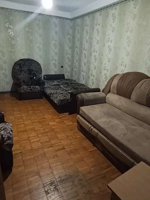 Продаж 1к квартири по проспекту  Лісовому,  буд.  33, Лісови