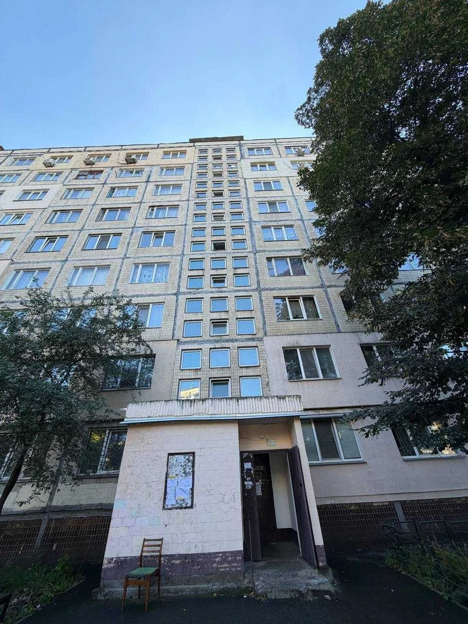 Продаж 3к квартири 68,5 кв.м на вул. Якуба Колоса буд. 6 ( 5