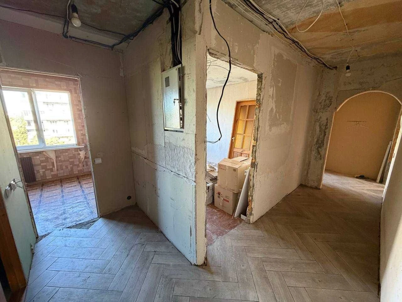 Продаж 3к квартири 68,5 кв.м на вул. Якуба Колоса буд. 6 ( 5